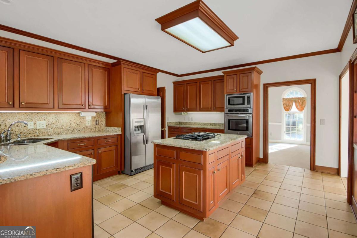 1402 Bromley Drive SE Snellville GA 30078