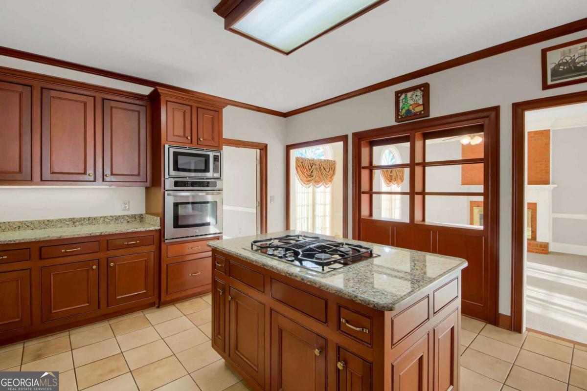 1402 Bromley Drive SE Snellville GA 30078