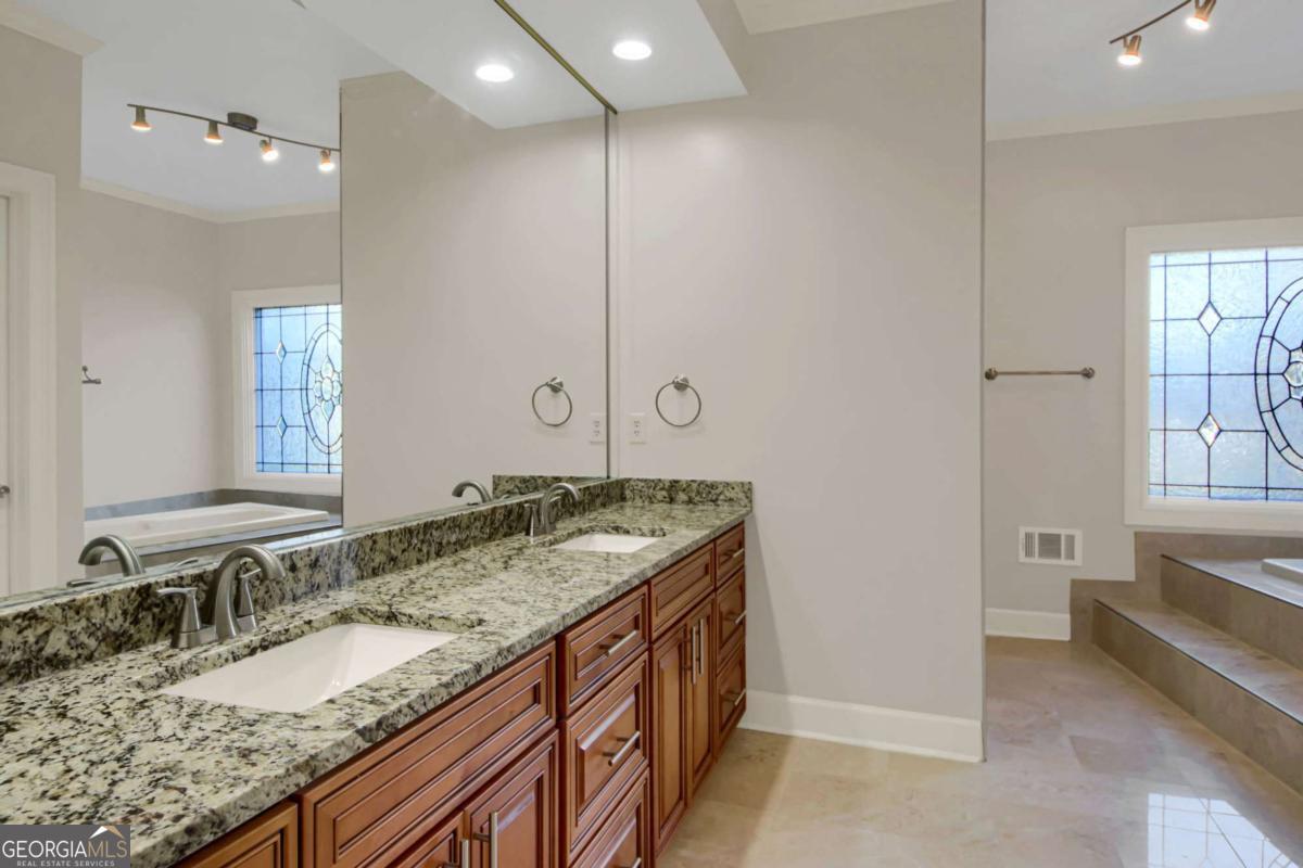 1402 Bromley Drive SE Snellville GA 30078