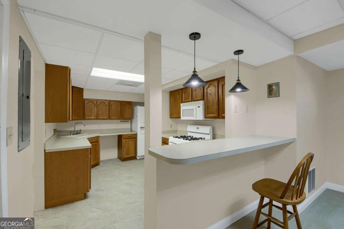 1402 Bromley Drive SE Snellville GA 30078