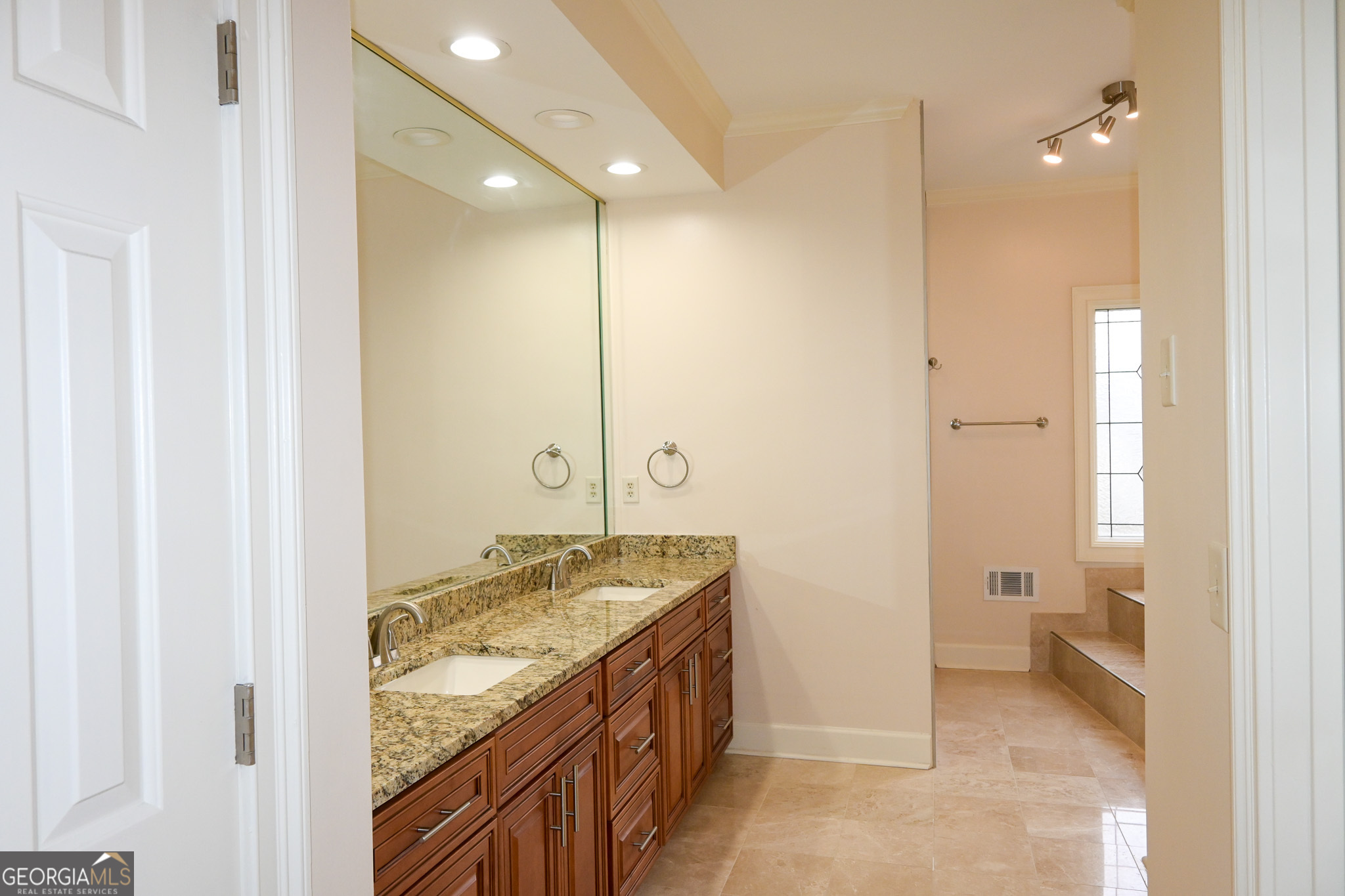 1402 Bromley Drive SE Snellville GA 30078