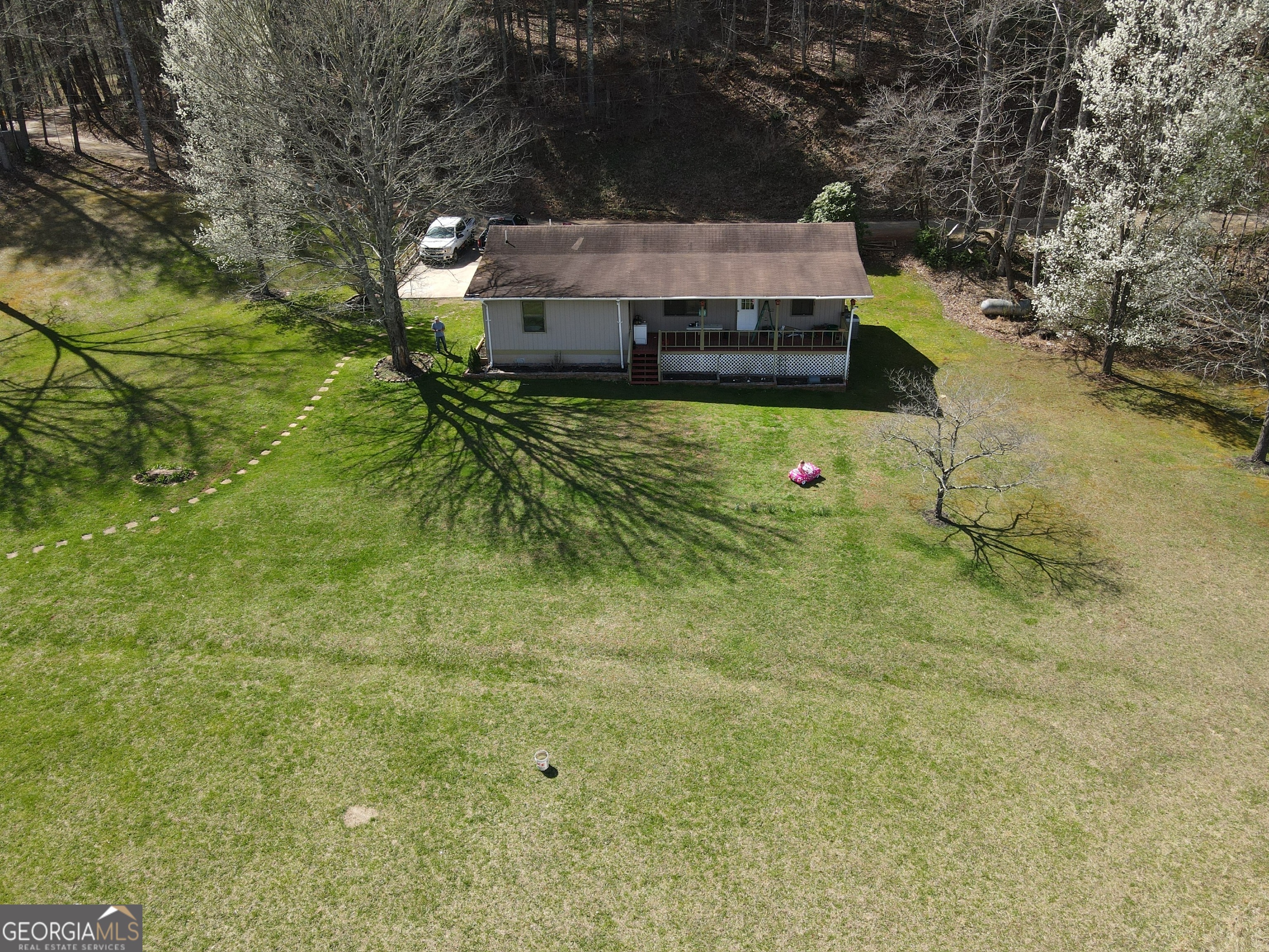 187 Bierce Drive Young Harris GA 30582
