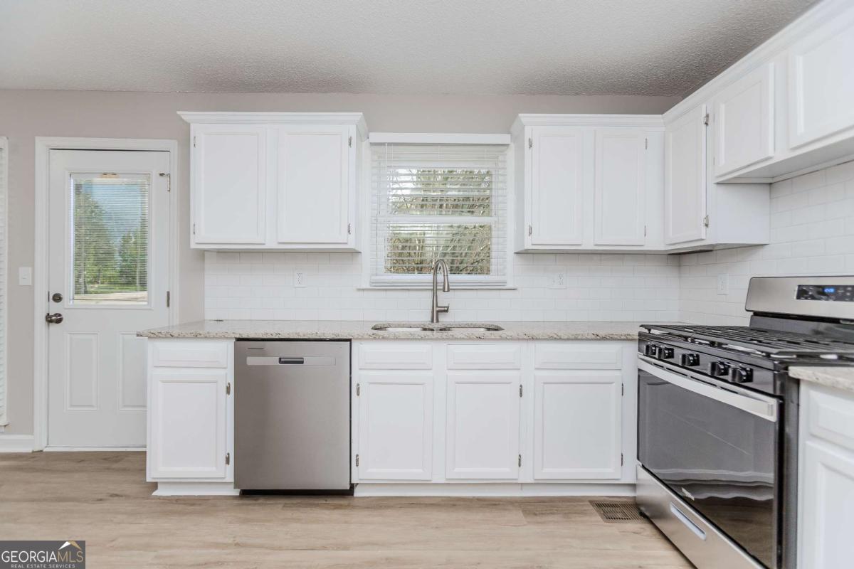 3083 Rock Creek Drive Rex GA 30273