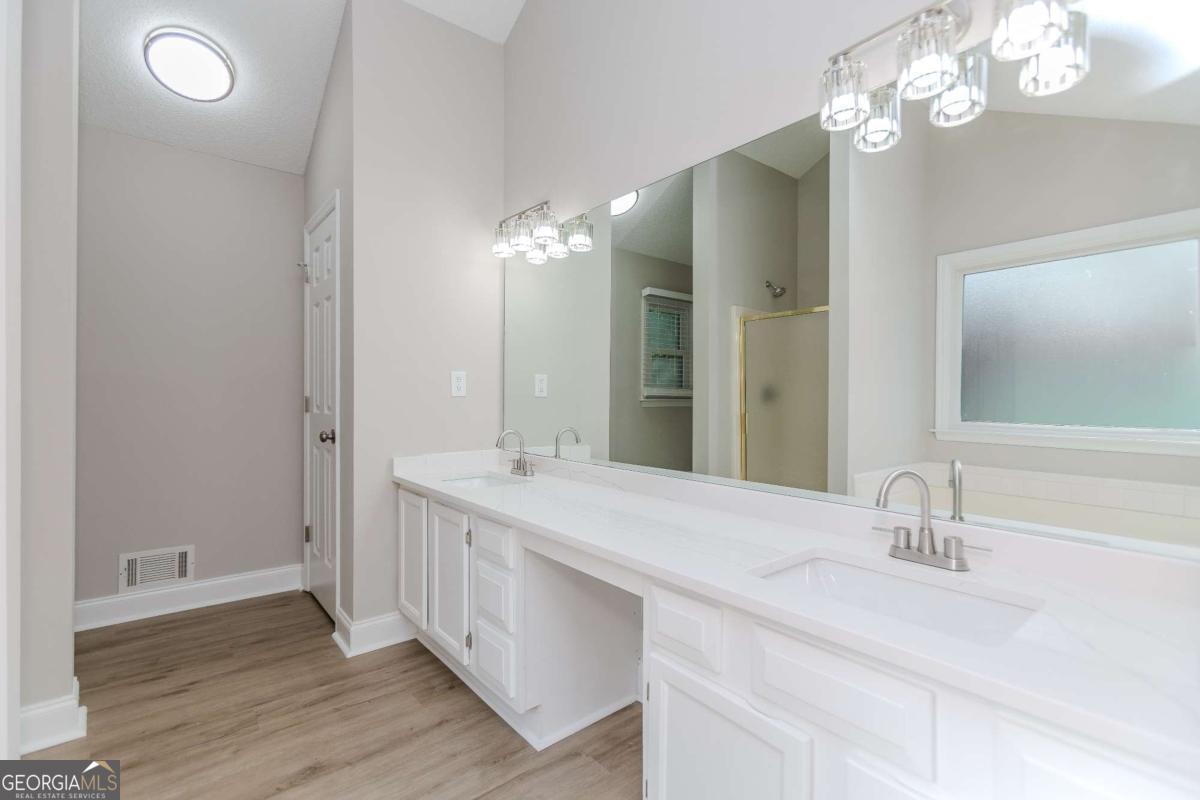 3083 Rock Creek Drive Rex GA 30273