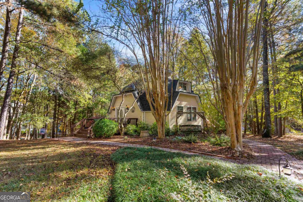 1251 White Oak Drive White Plains GA 30678