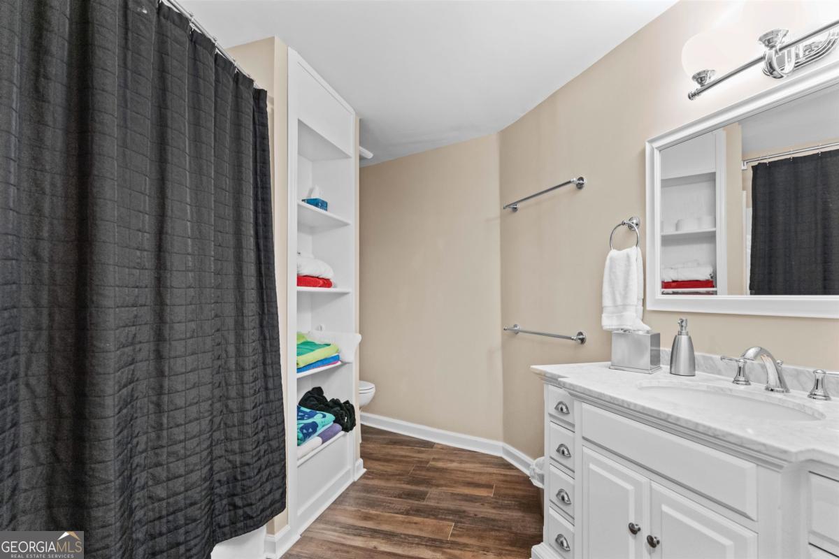 1251 White Oak Drive White Plains GA 30678