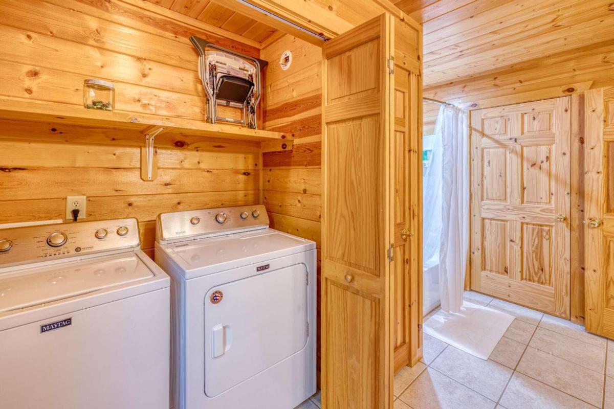 307 Bent Wood Lane Blue Ridge GA 30513