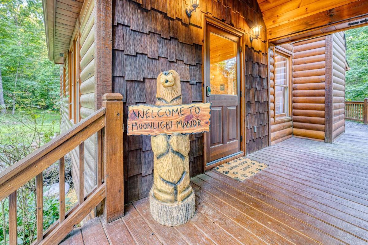307 Bent Wood Lane Blue Ridge GA 30513