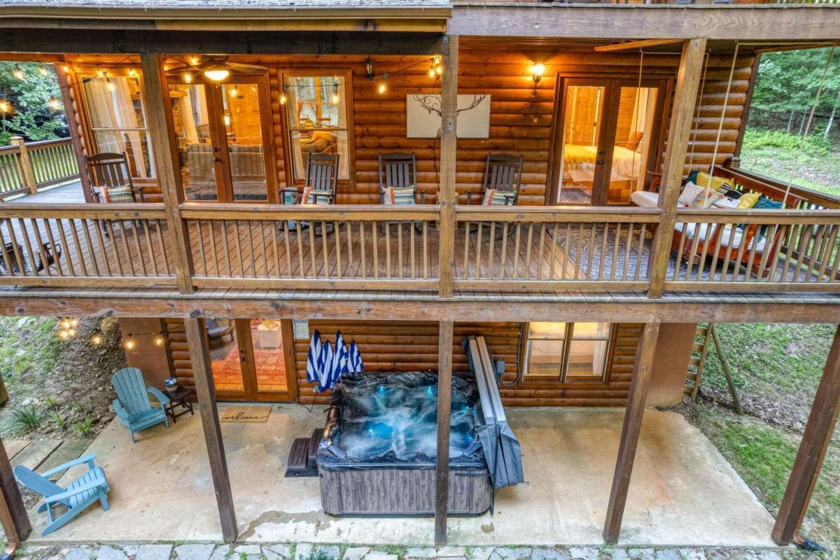 307 Bent Wood Lane Blue Ridge GA 30513
