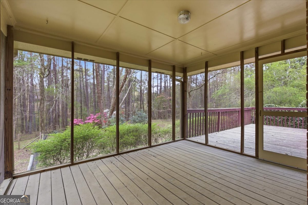 3197 Spring Lake Drive NE Conyers GA 30013