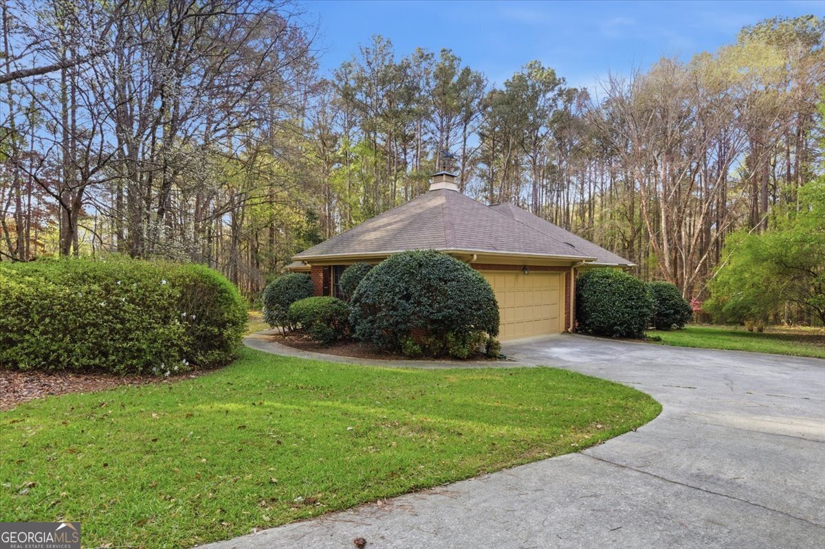 3197 Spring Lake Drive NE Conyers GA 30013