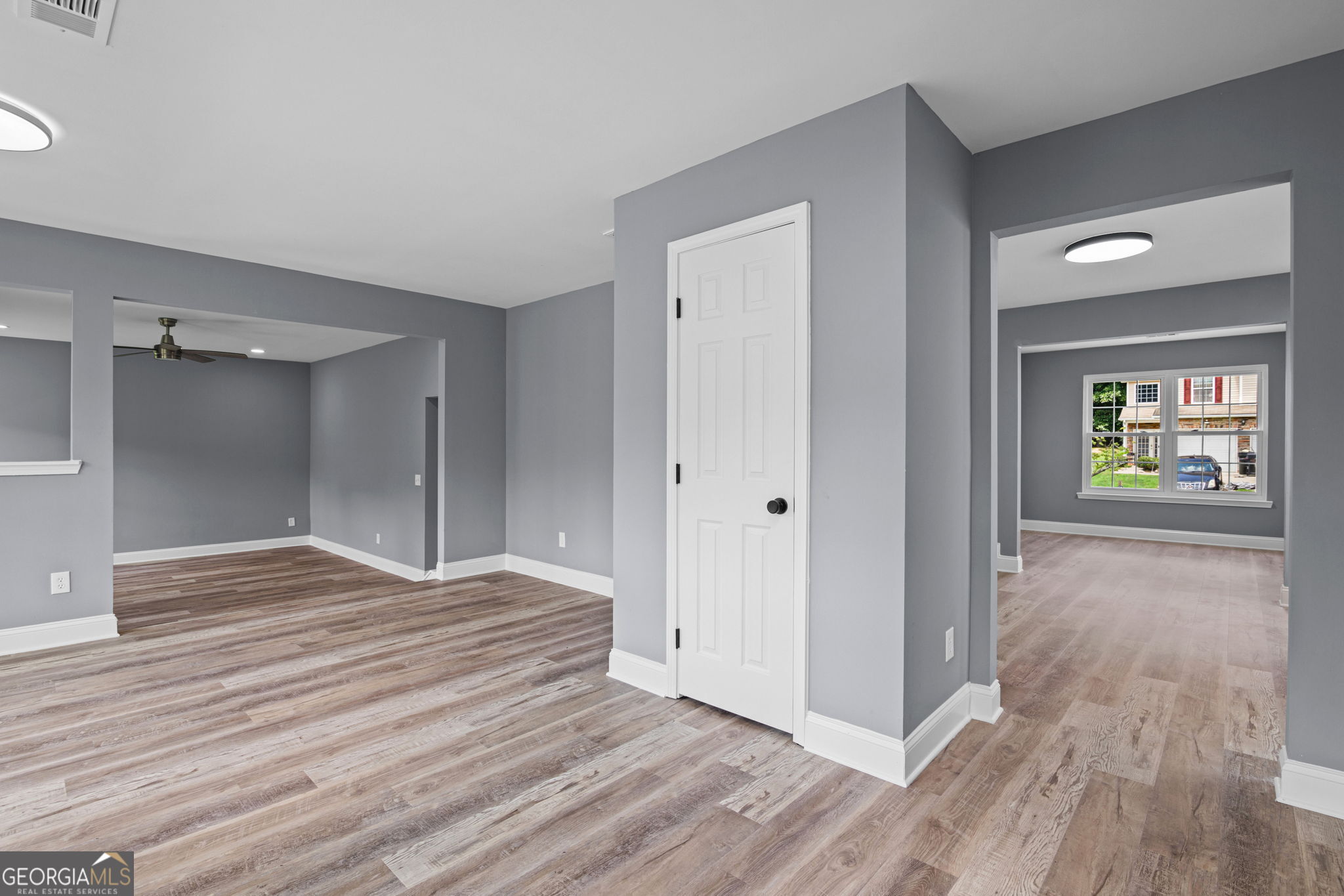 4160 Alveston Drive Atlanta GA 30349