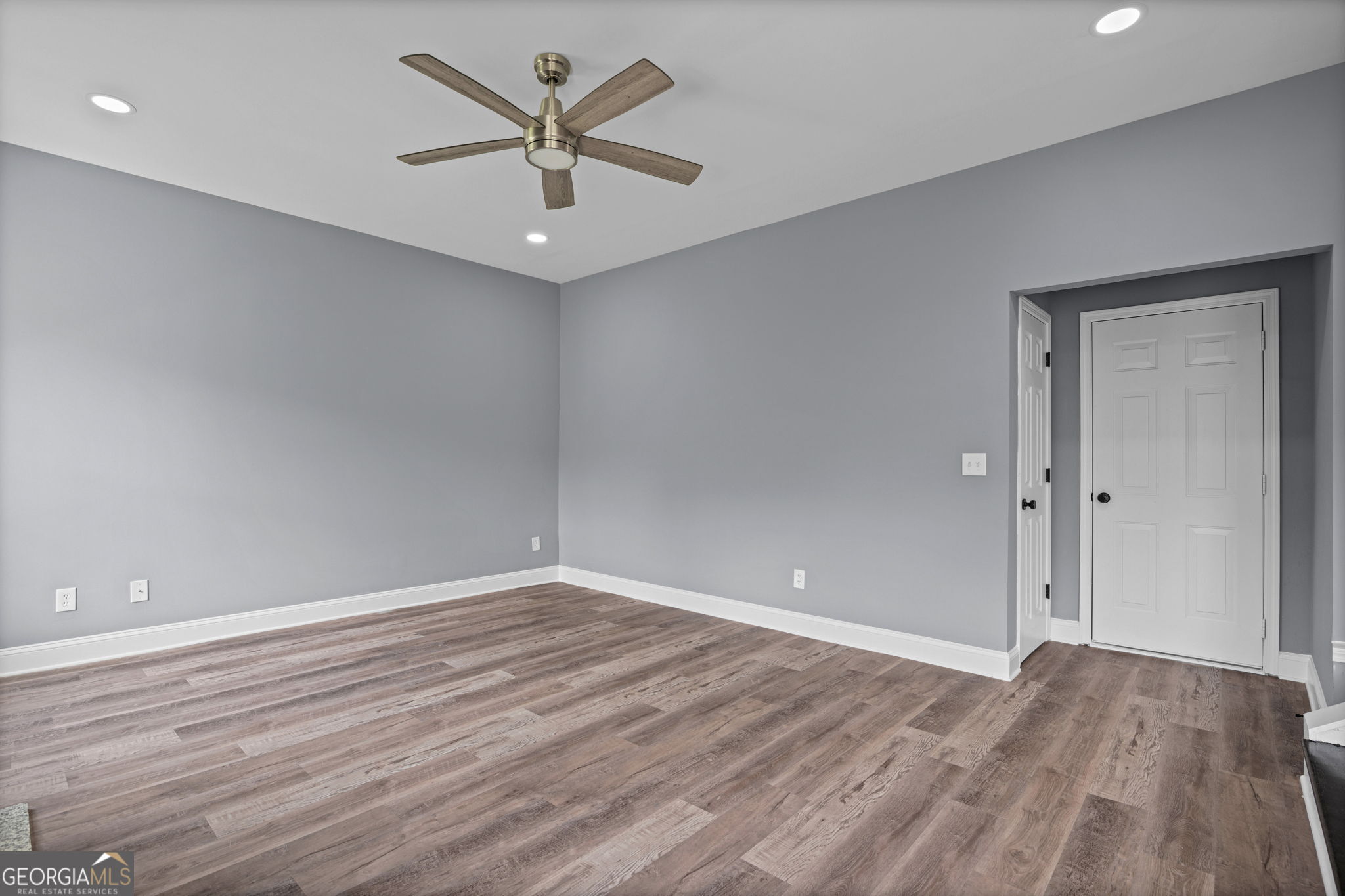 4160 Alveston Drive Atlanta GA 30349