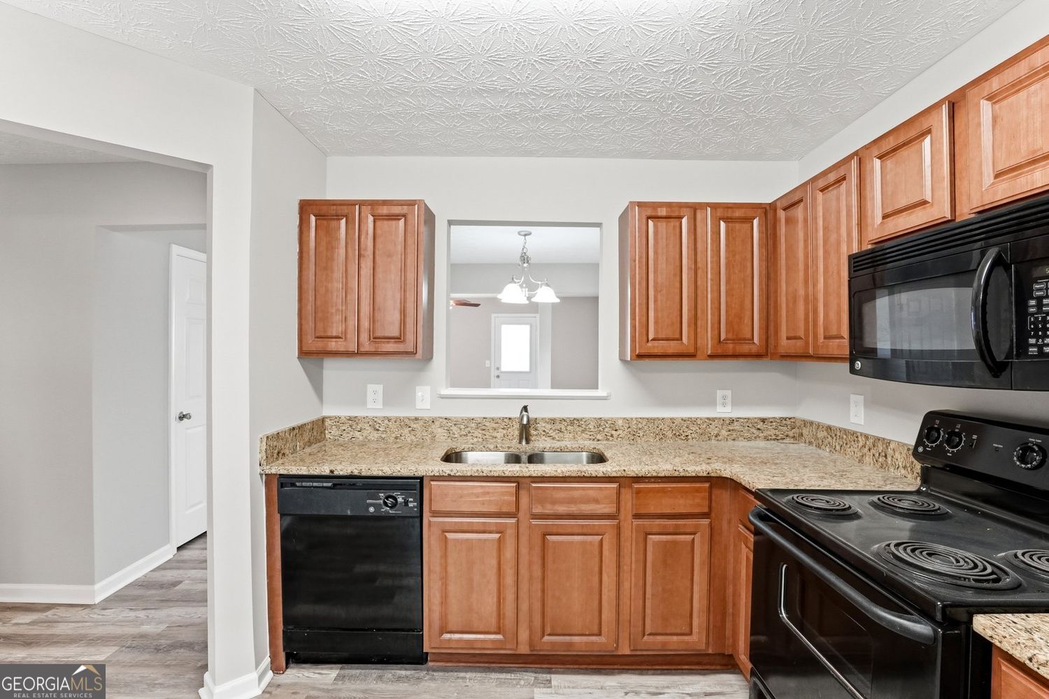 1792 Gold Finch Way Austell GA 30168