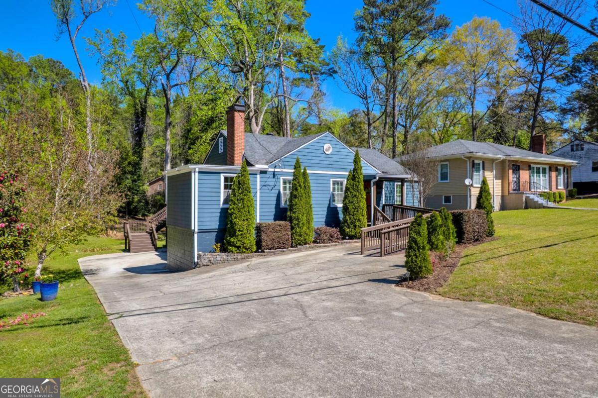 2035 Beecher Road Atlanta GA 30311