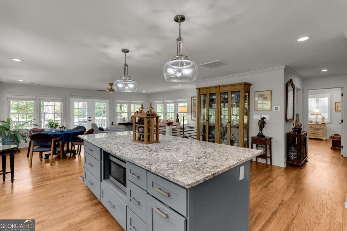 2035 Beecher Road Atlanta GA 30311