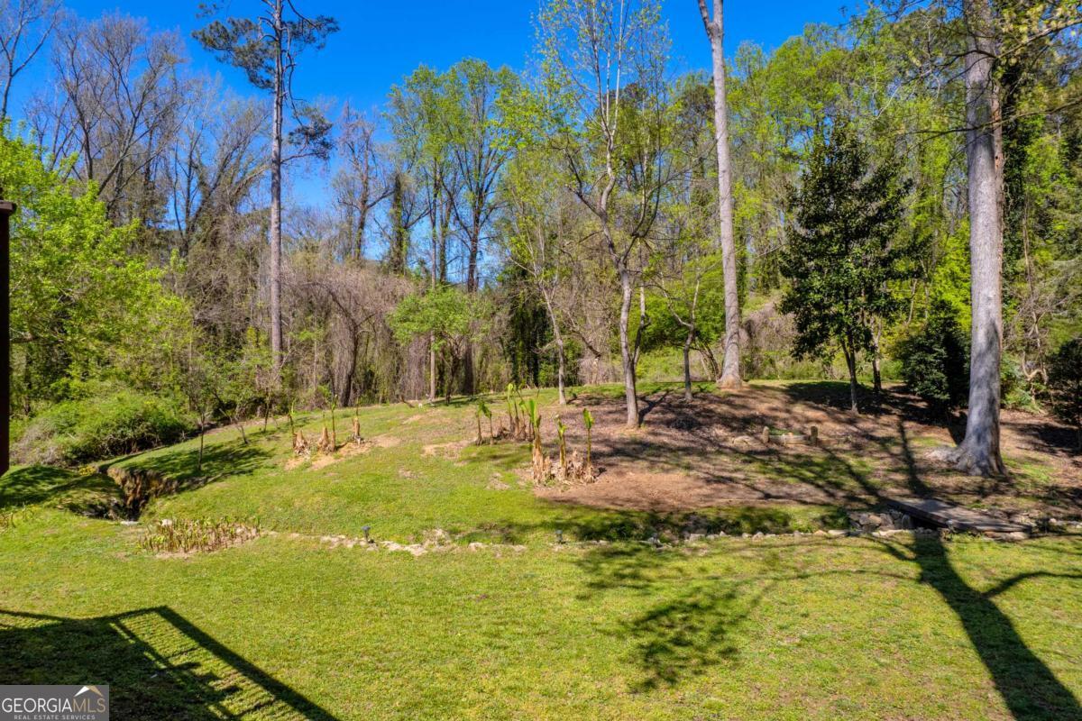 2035 Beecher Road Atlanta GA 30311