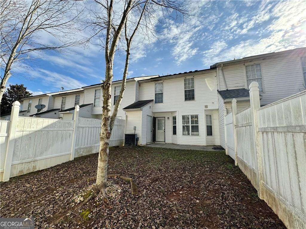 2285 Strathmoor Manor Drive Lithonia GA 30058