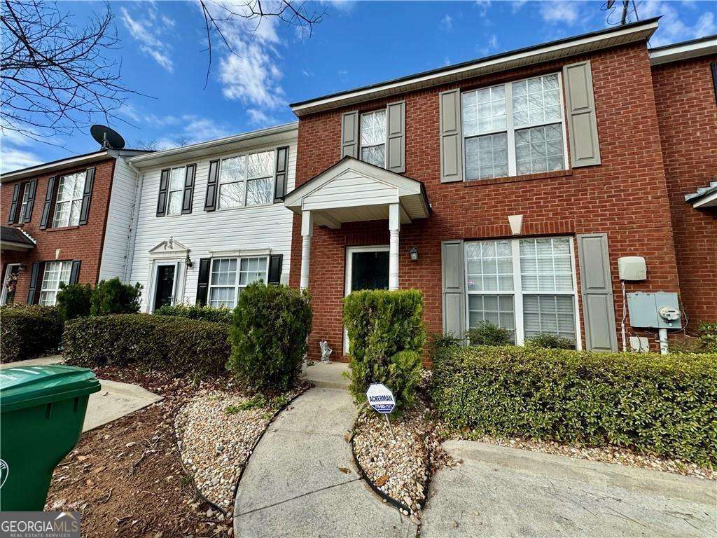 2285 Strathmoor Manor Drive Lithonia GA 30058