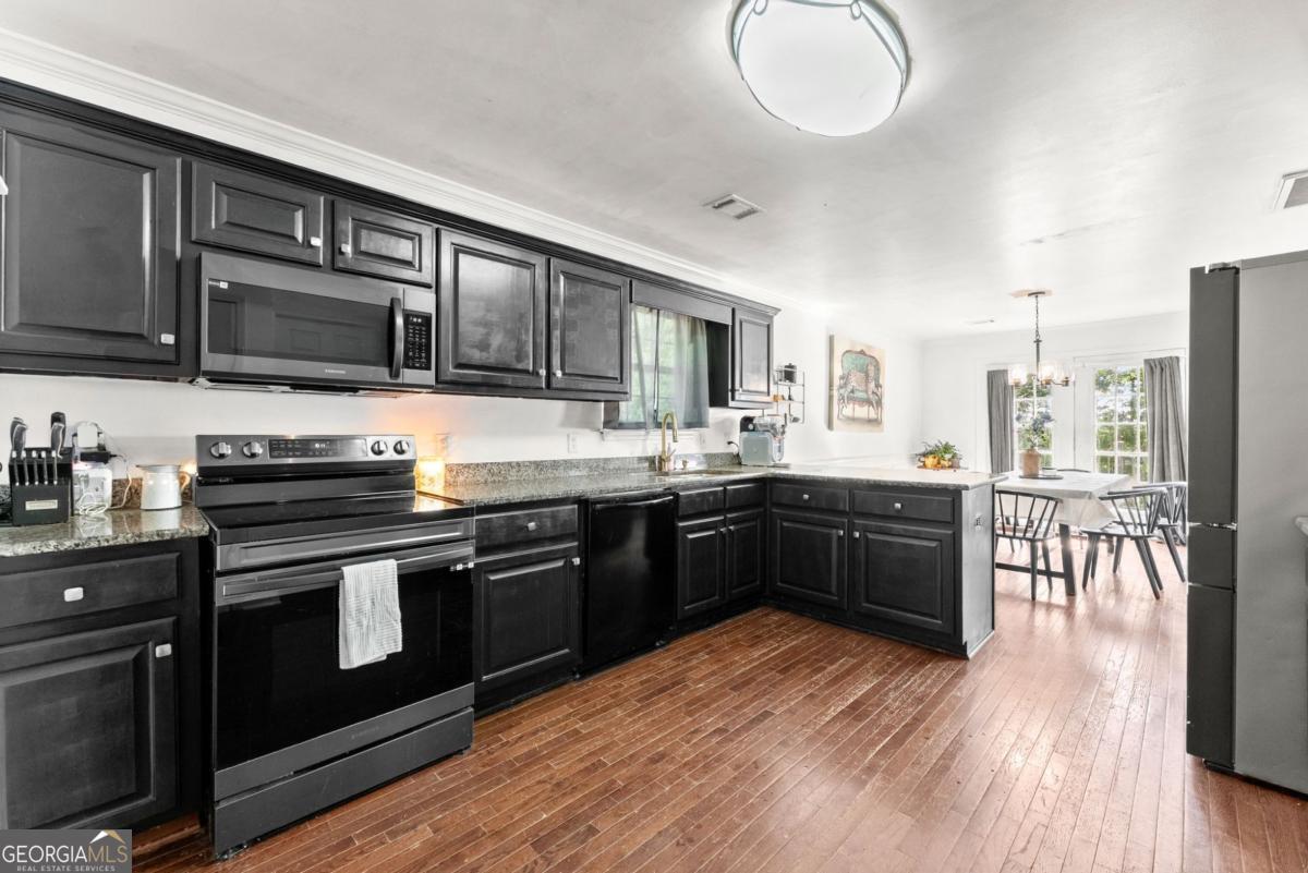 413 Rolling Meadows Drive Cleveland GA 30528