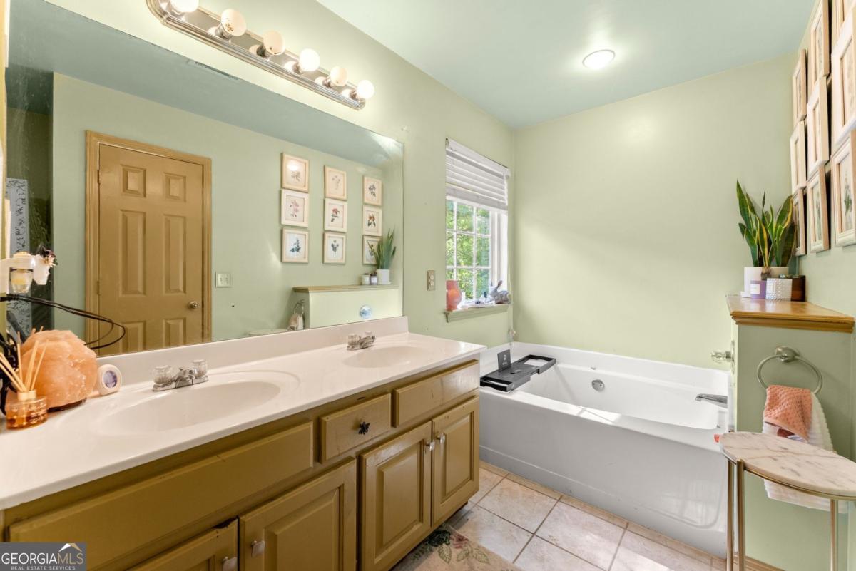 413 Rolling Meadows Drive Cleveland GA 30528