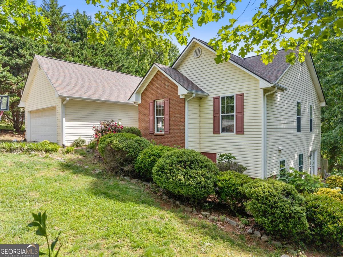413 Rolling Meadows Drive Cleveland GA 30528