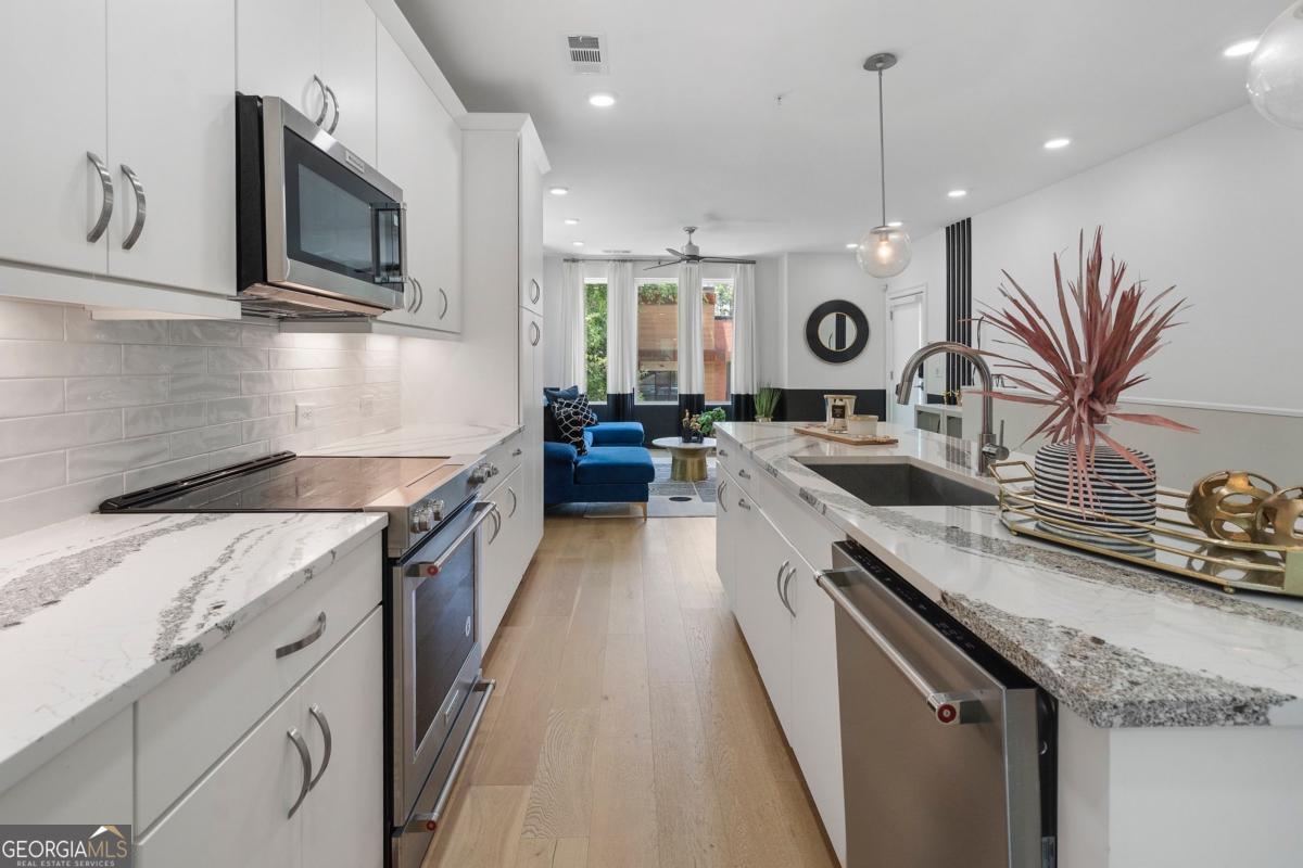 371 Pratt Drive SE Atlanta GA 30315
