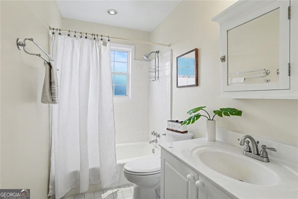 5375 Roswell Road Sandy Springs GA 30342