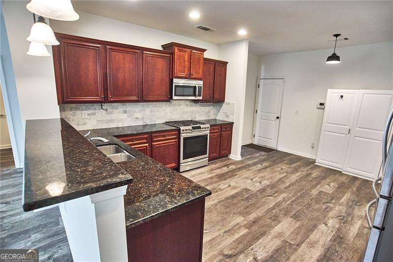 310 Woodson Way Woodstock GA 30189