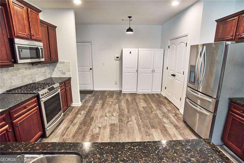 310 Woodson Way Woodstock GA 30189