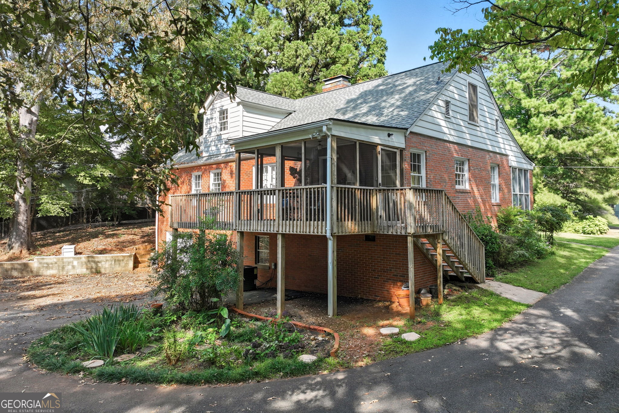 329 Morrison Moore Parkway E Dahlonega GA 30533