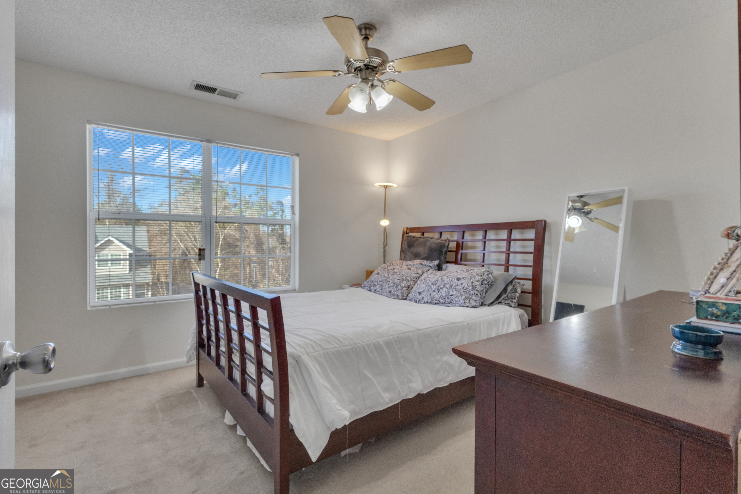 127 Chastain Circle Newnan GA 30263
