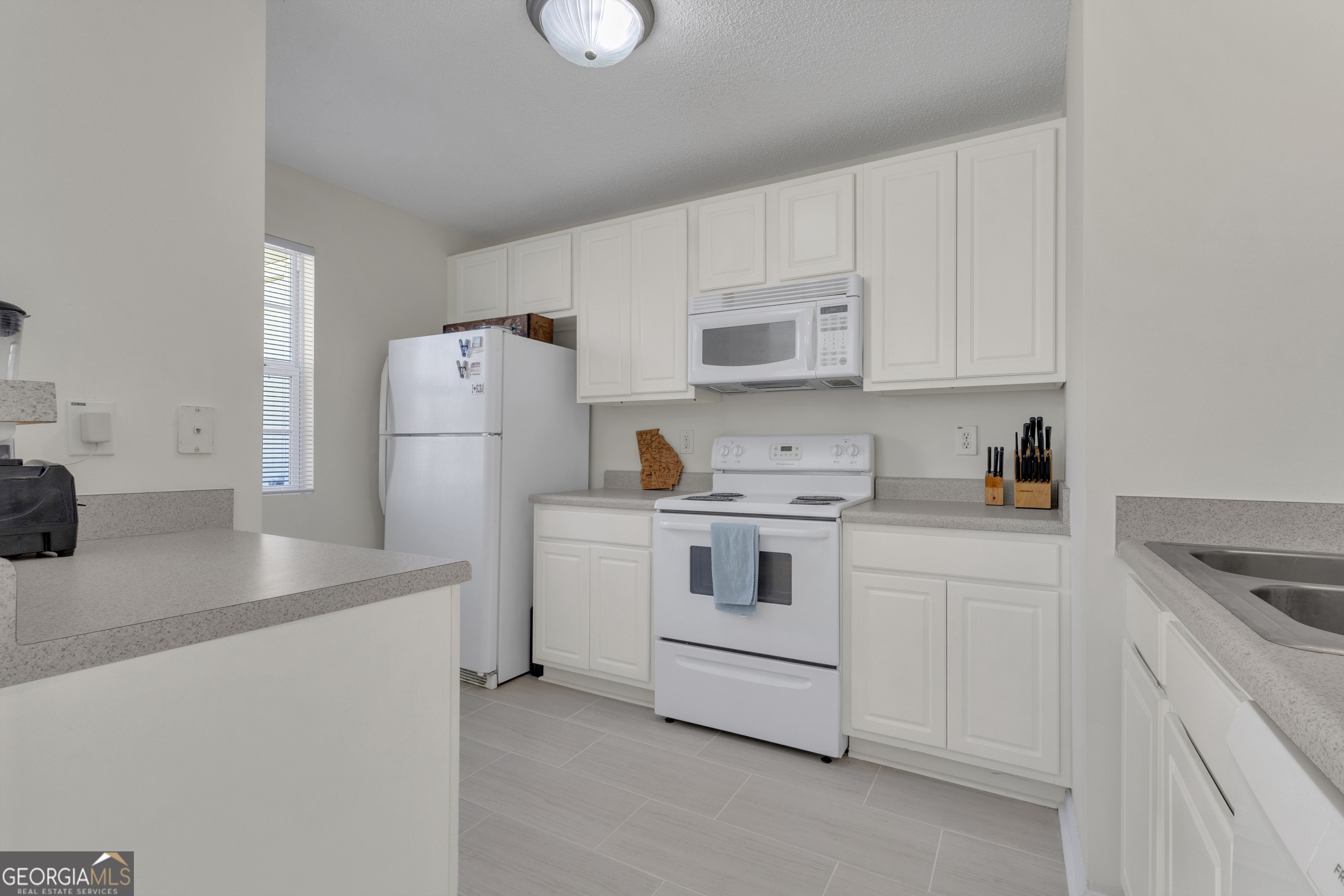 127 Chastain Circle Newnan GA 30263