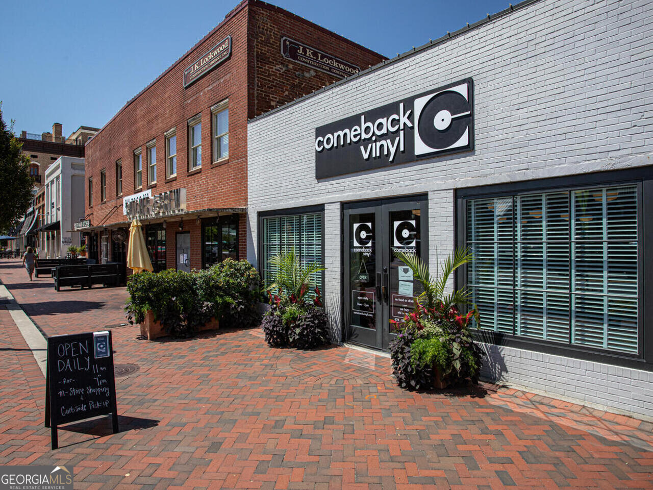 325 Destiny Trace Alpharetta GA 30009