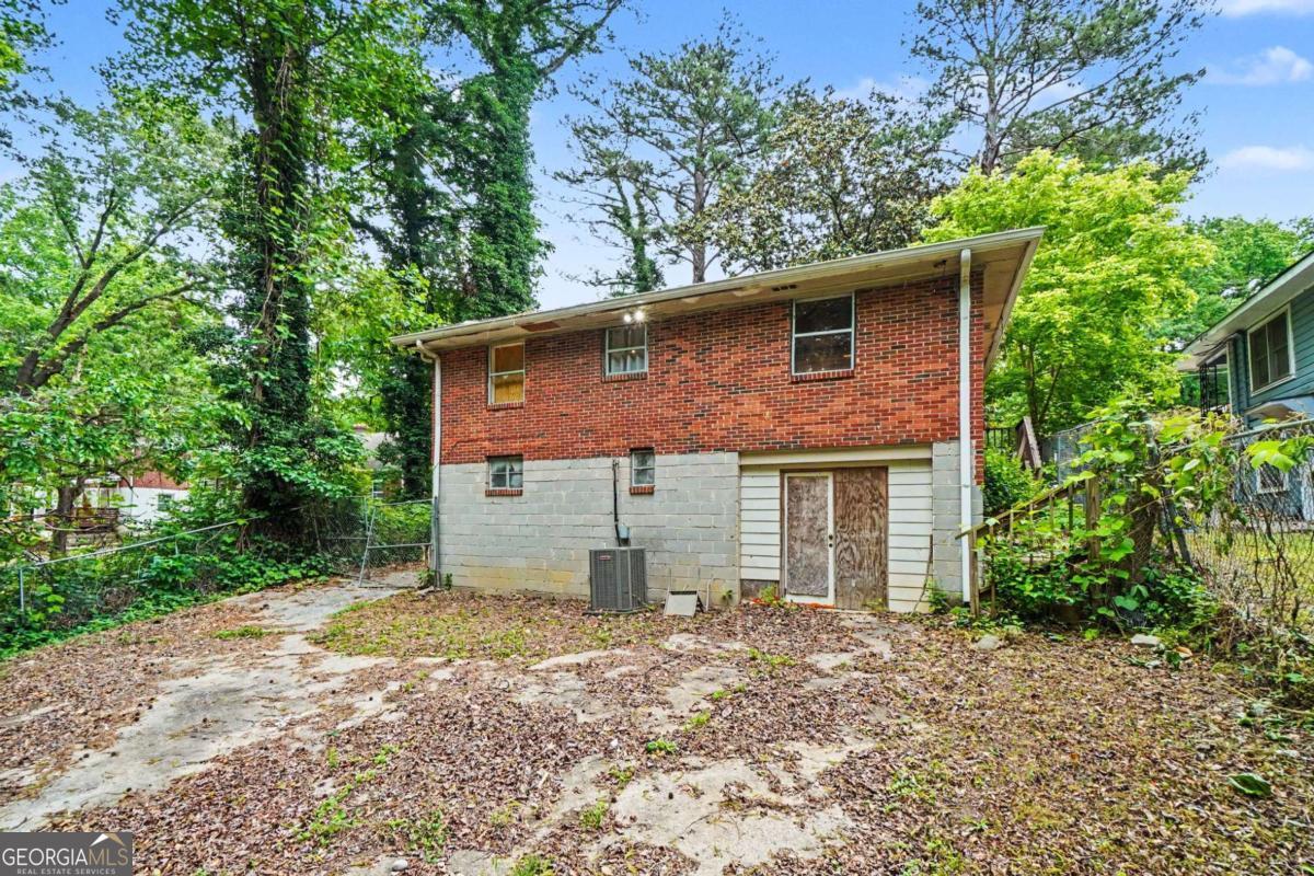 266 Holly Road NW Atlanta GA 30314