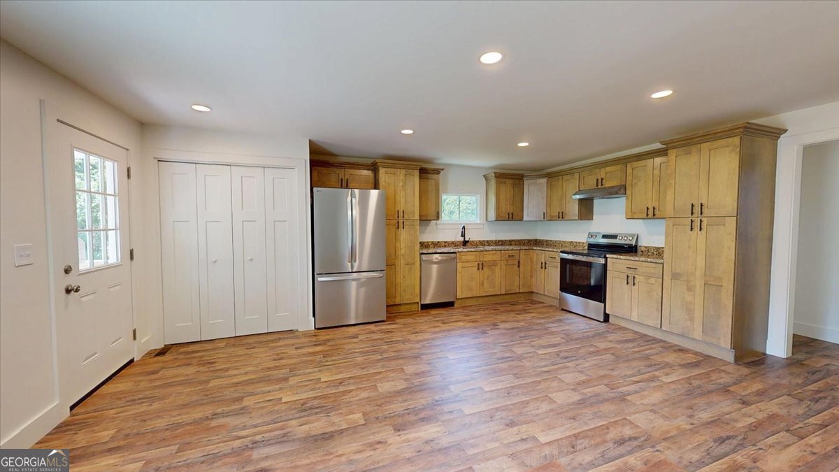 603 Orchard Terrace Rossville GA 30741