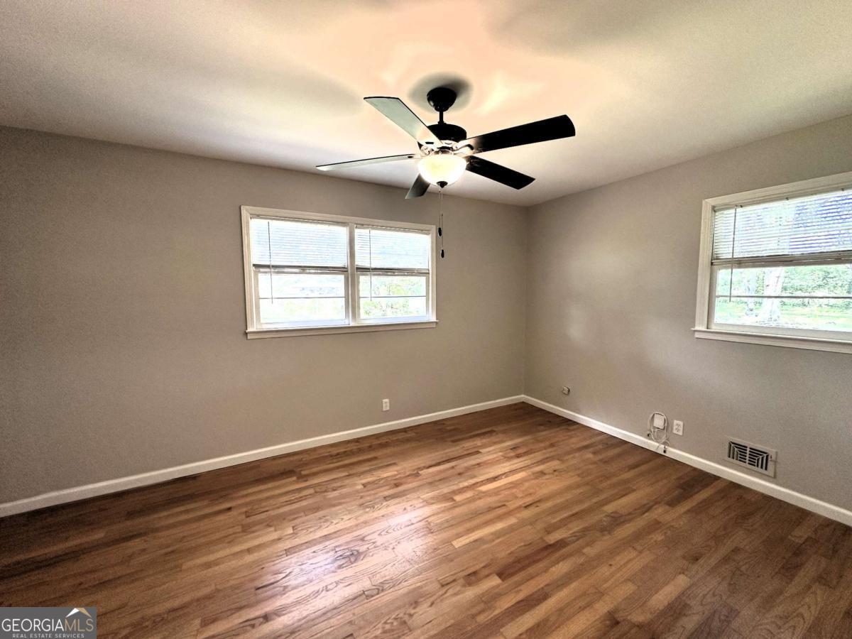 12 Walker Road NW Cartersville GA 30121