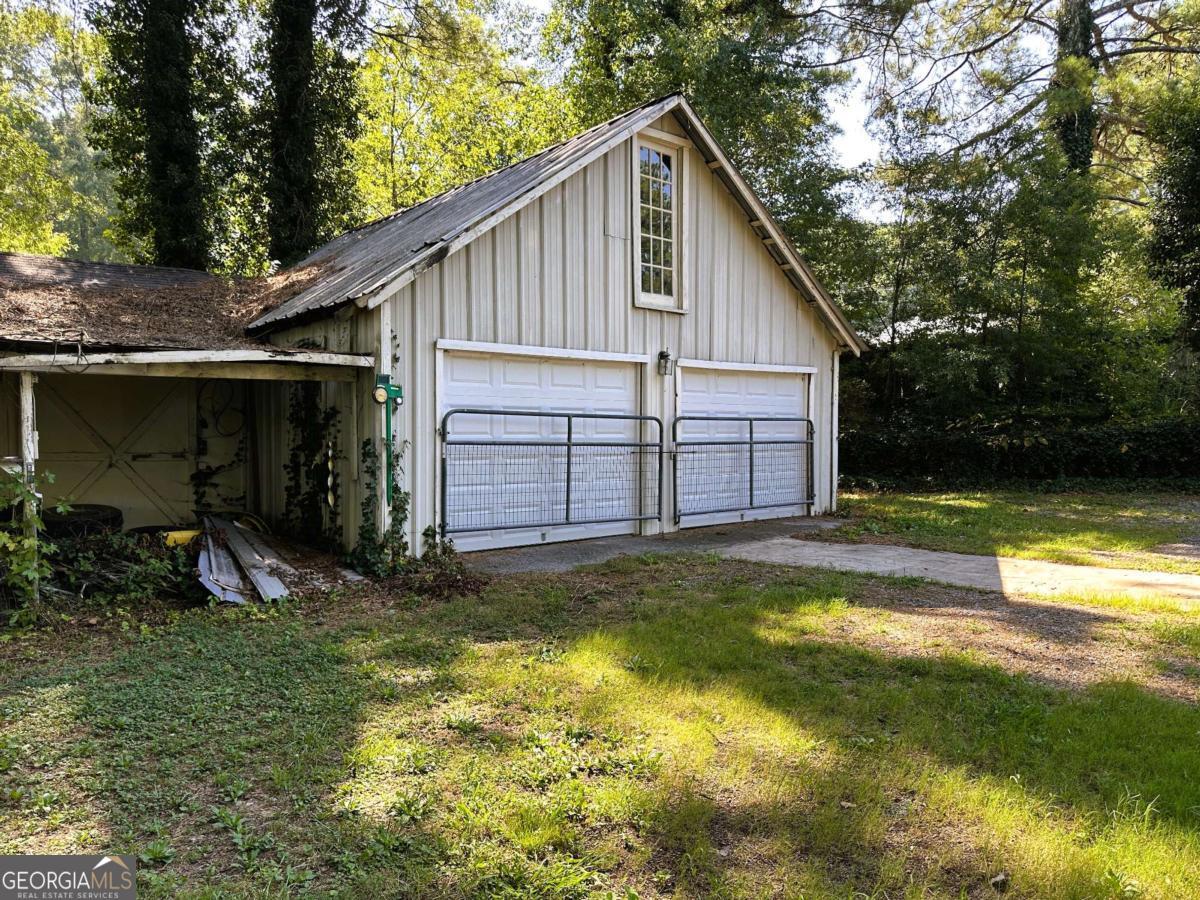12 Walker Road NW Cartersville GA 30121