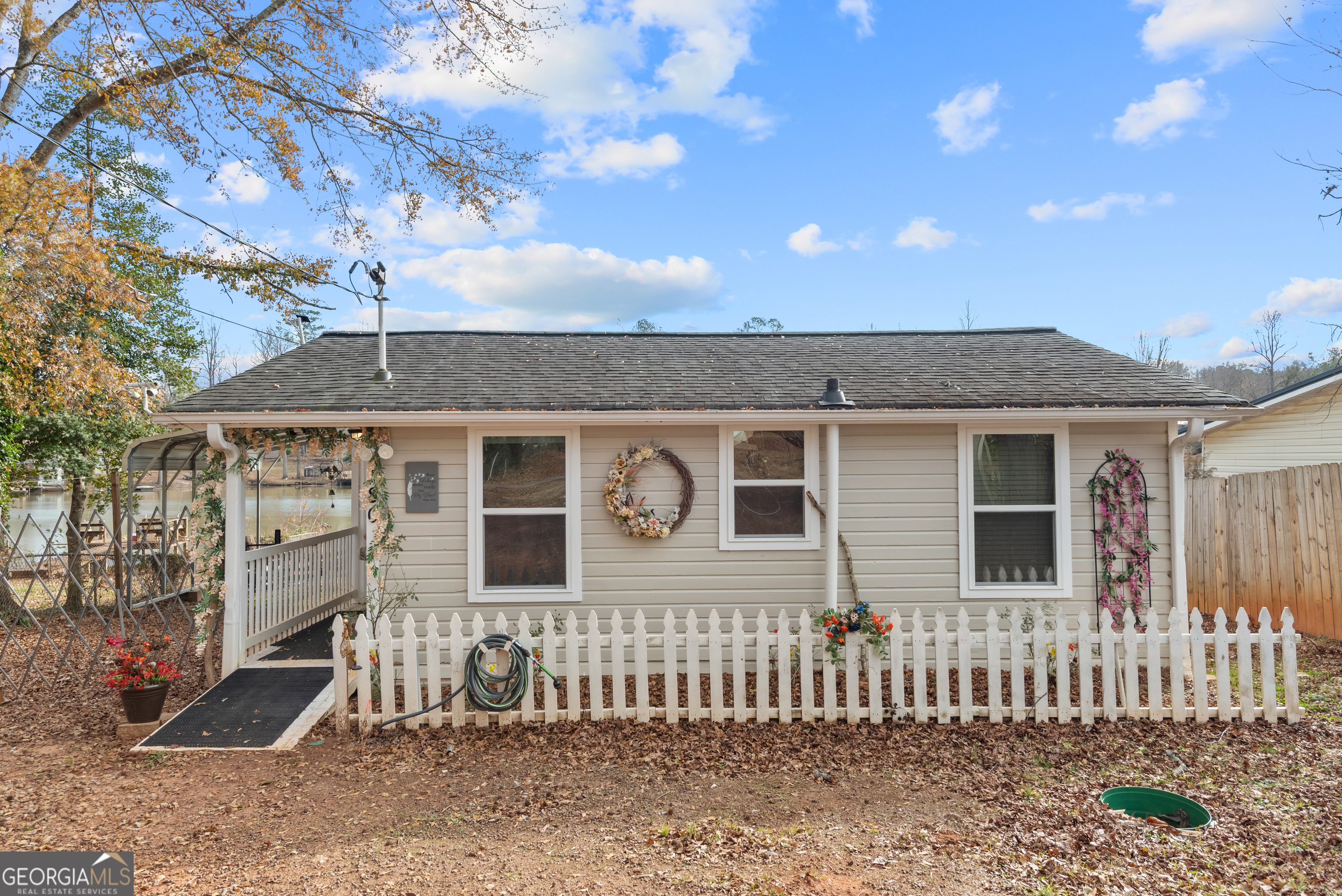 180 Southern Shores Road Jackson GA 30233