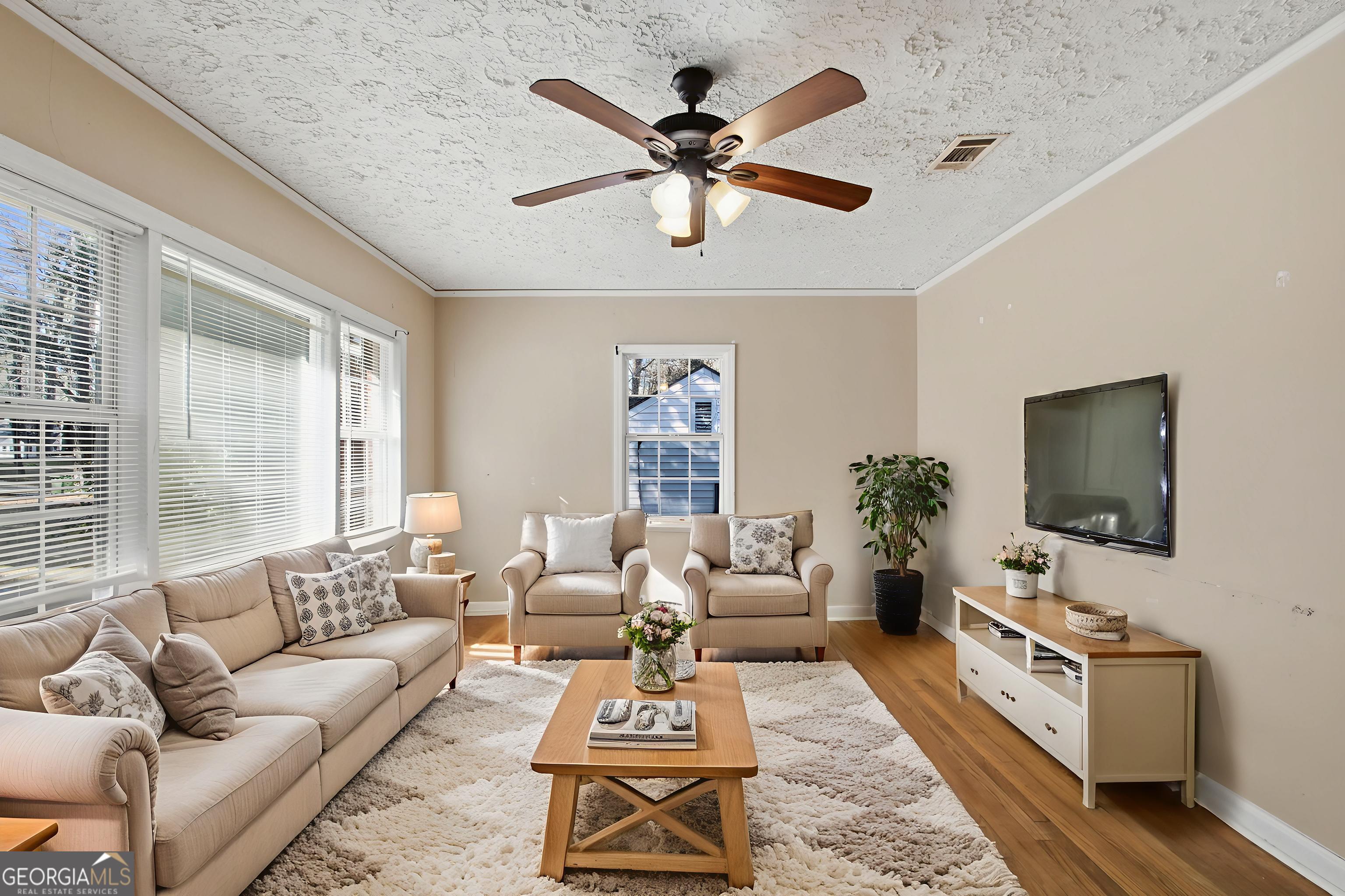 1979 Cascade Road SW Atlanta GA 30311