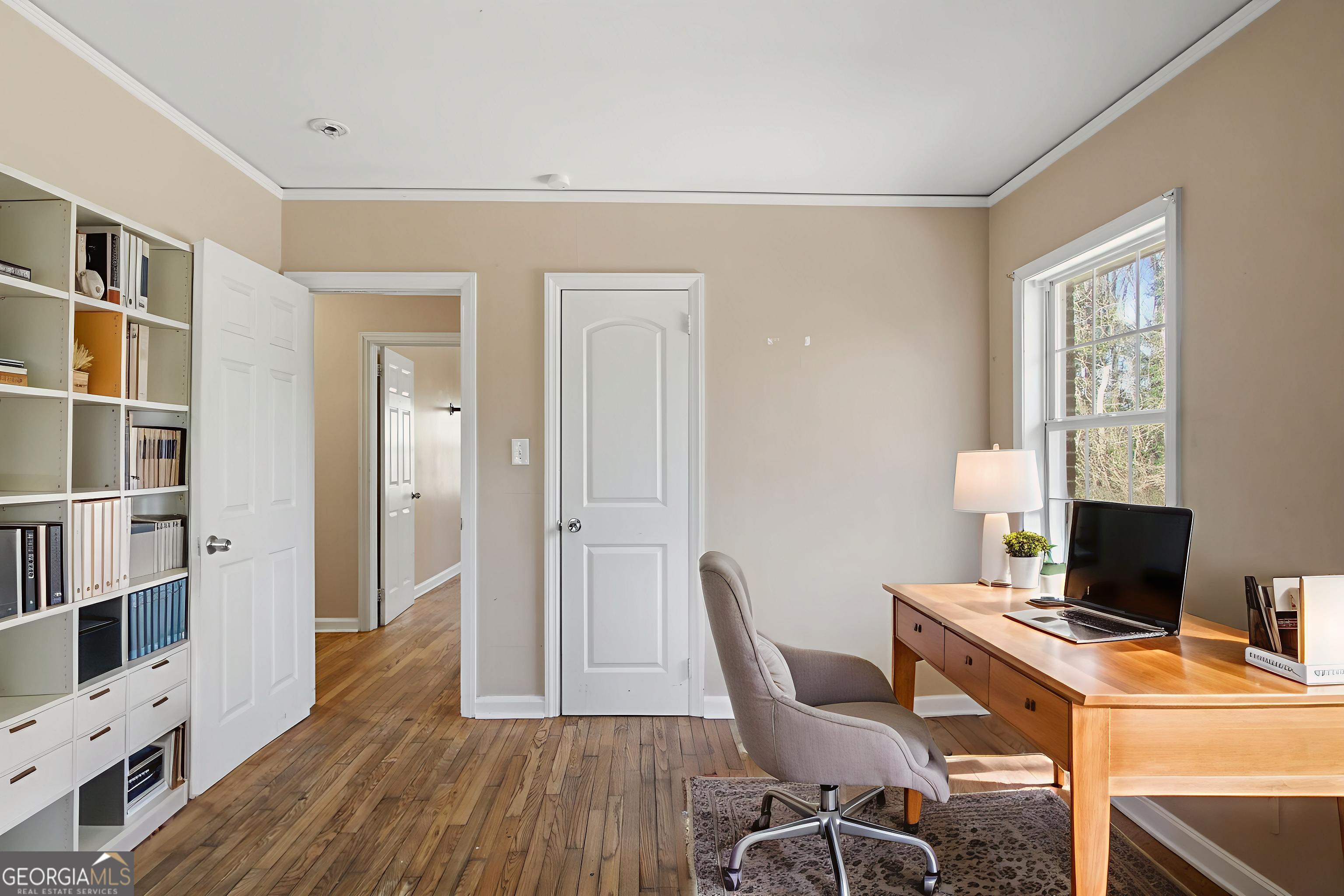 1979 Cascade Road SW Atlanta GA 30311