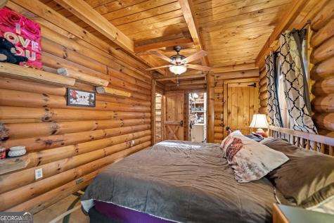 102 Frosty Mountain Road Mineral Bluff GA 30559