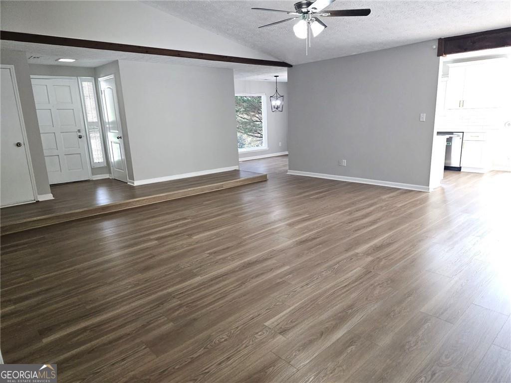 10085 Old Woodland Entry Johns Creek GA 30022