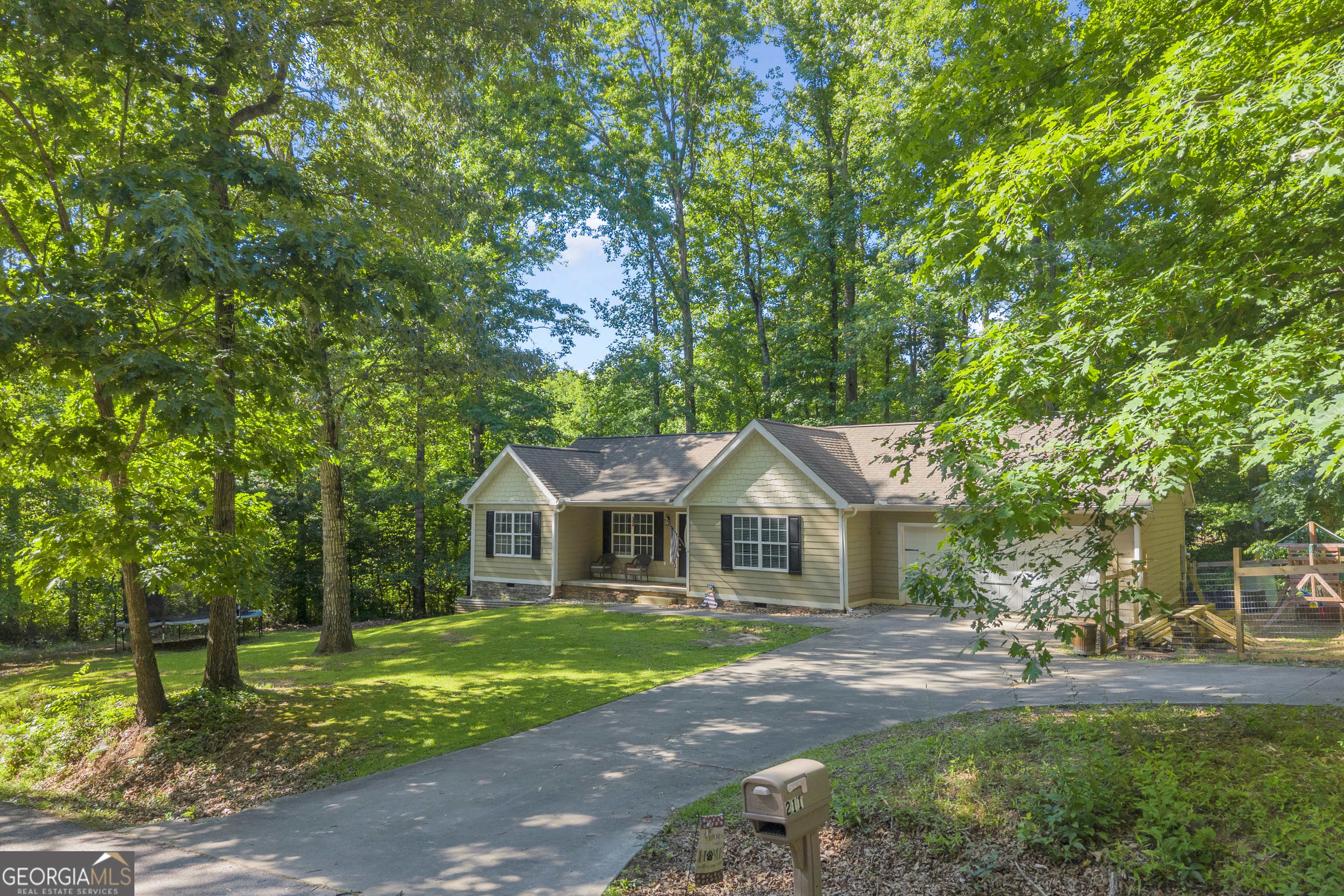 211 Normandy Trail Lavonia GA 30553