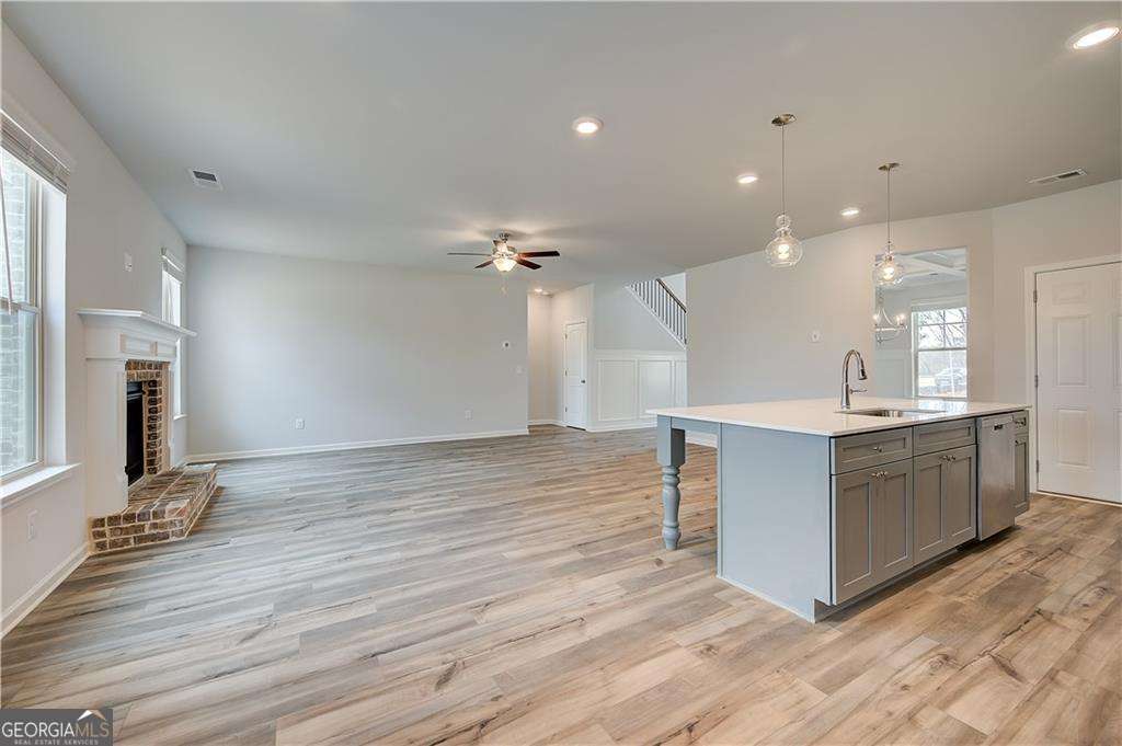 166 Haverling Pass Hampton GA 30228
