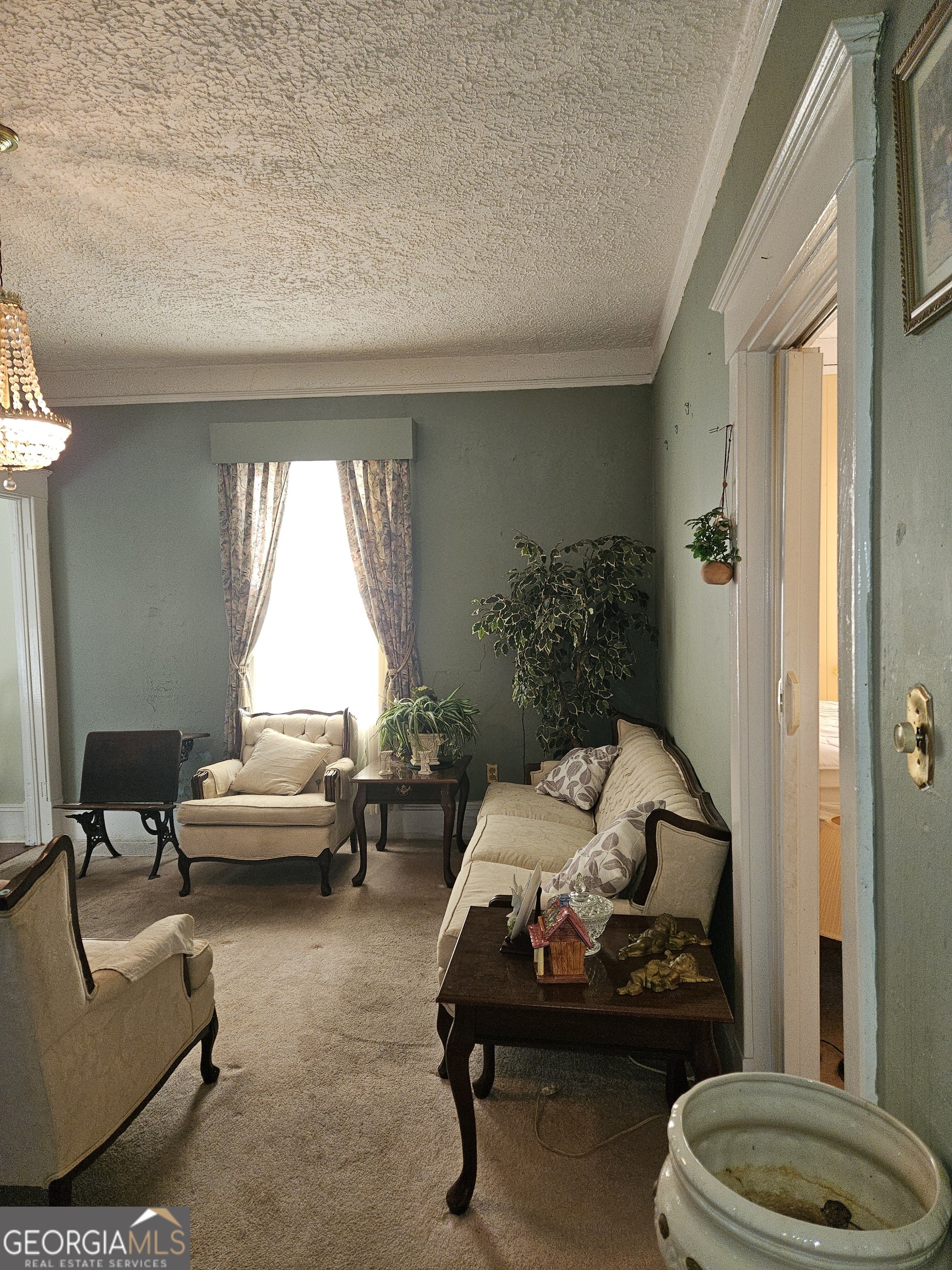 906 E 38th Street Savannah GA 31401