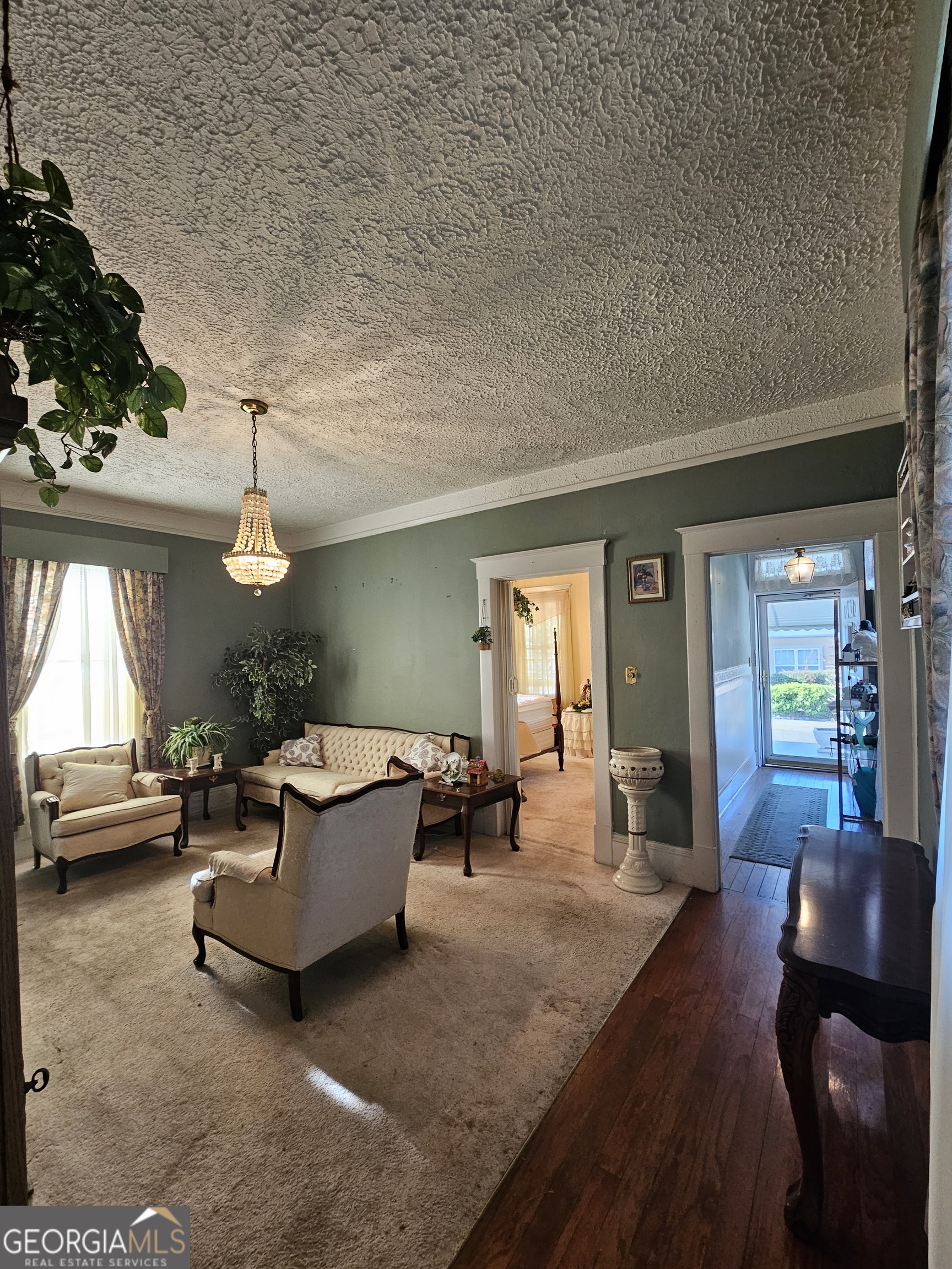906 E 38th Street Savannah GA 31401
