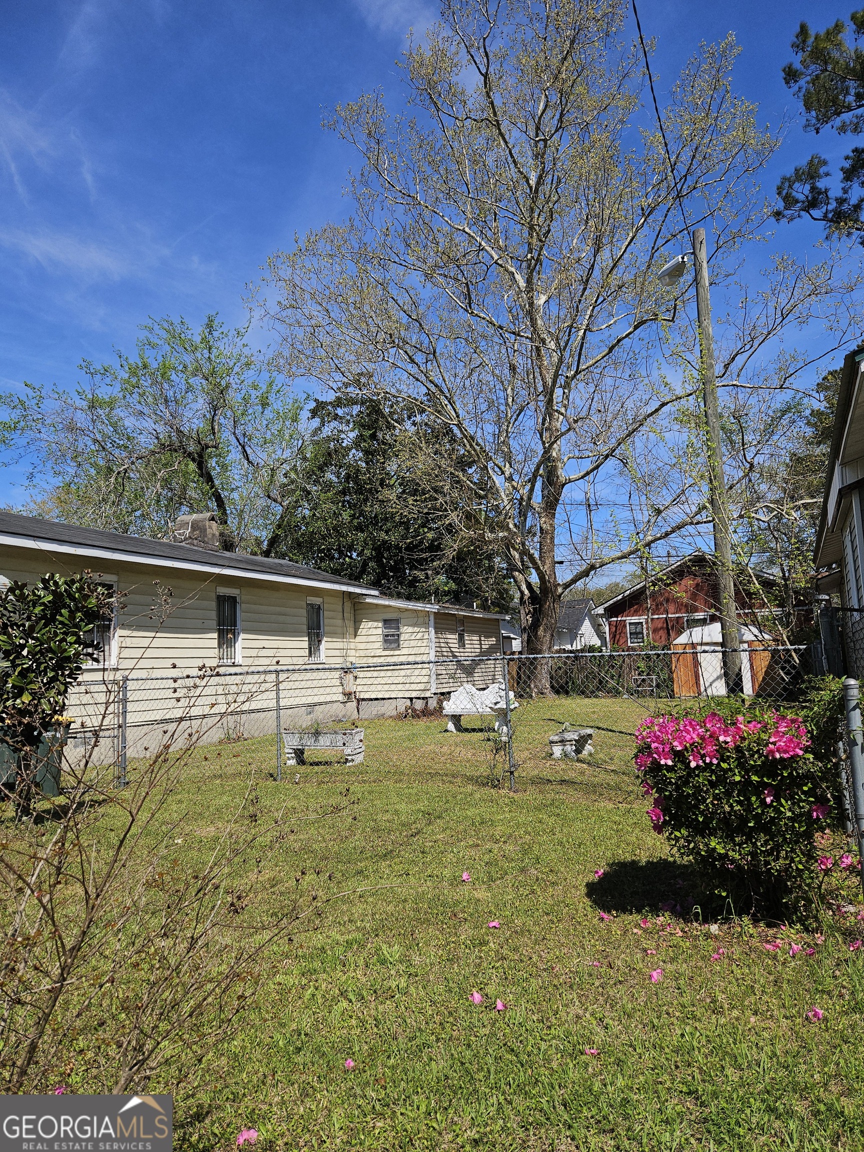 906 E 38th Street Savannah GA 31401