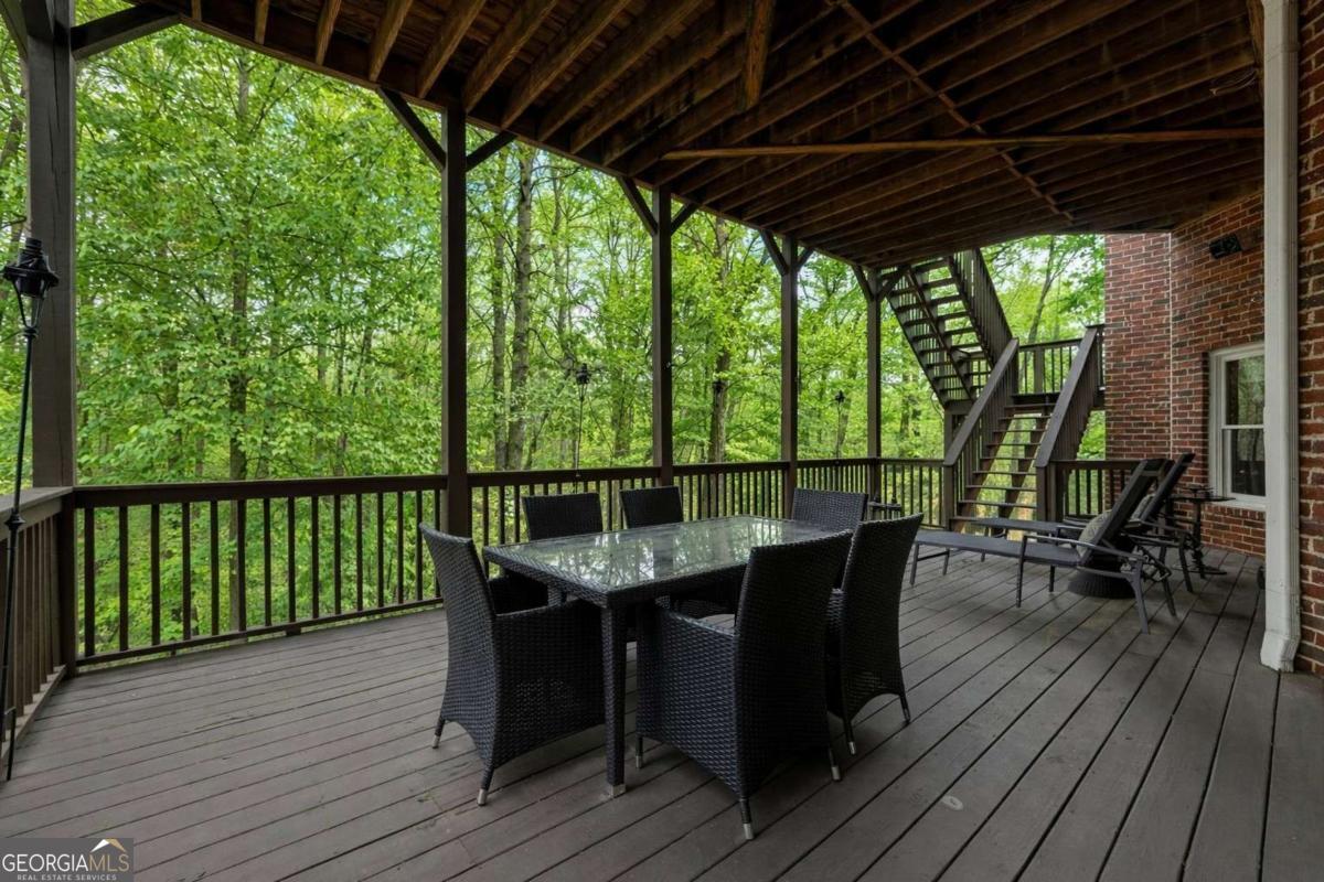 9885 Nature Mill Road Johns Creek GA 30022