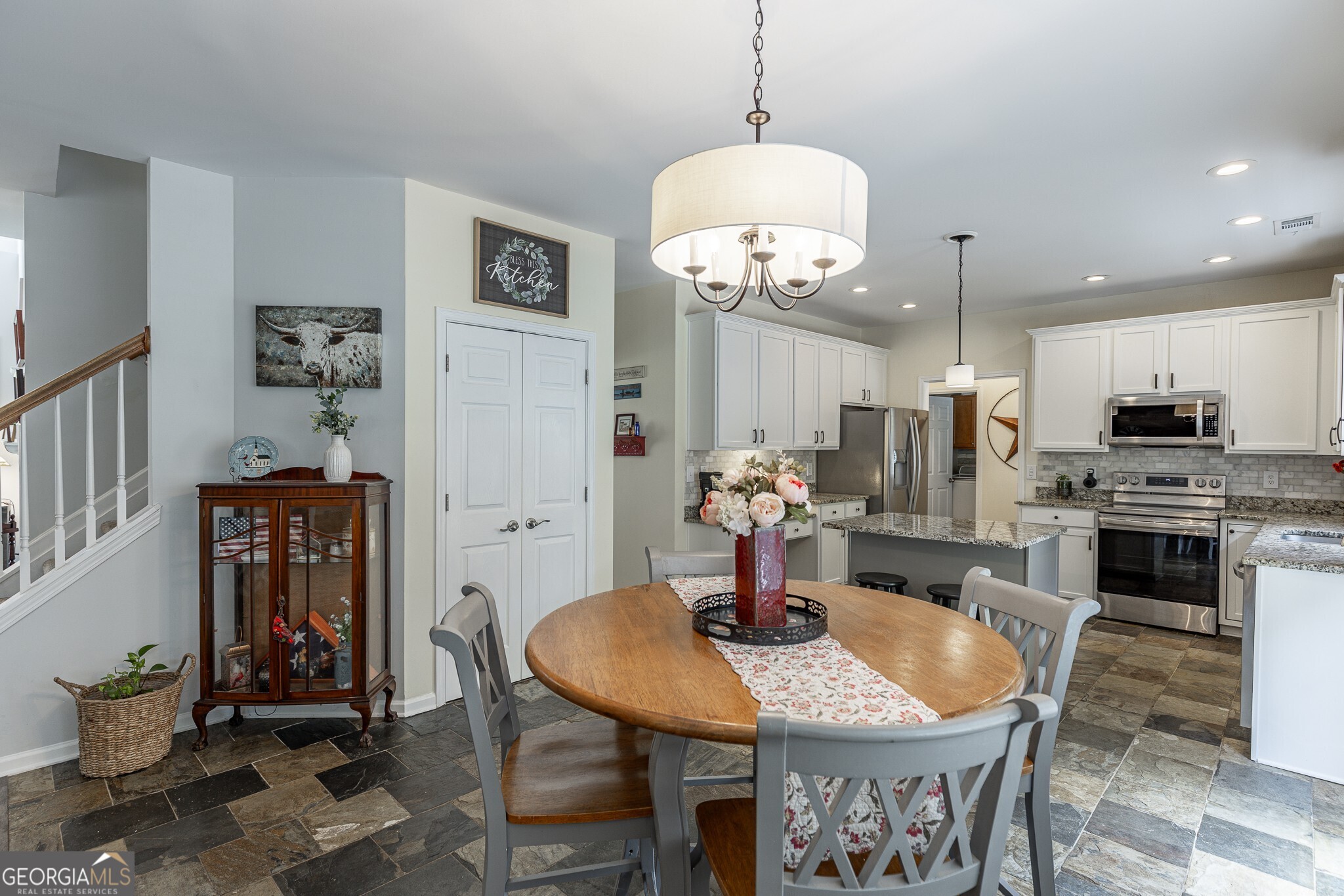 933 Cruce Lake Drive Hoschton GA 30548